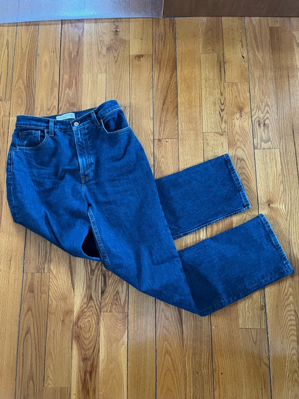 Abercrombie & Fitch Men's Deep Blue Straight Jeans